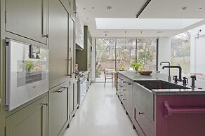 Beautiful 5 Bed House Fulham