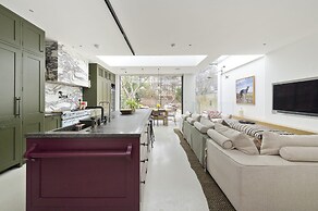Beautiful 5 Bed House Fulham