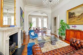 Grand 2 Bedroom Flat Kensington