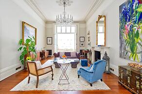 Grand 2 Bedroom Flat Kensington