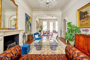 Grand 2 Bedroom Flat Kensington