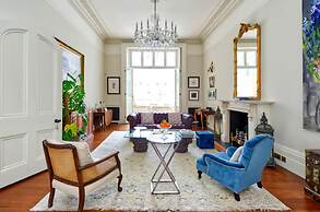 Grand 2 Bedroom Flat Kensington