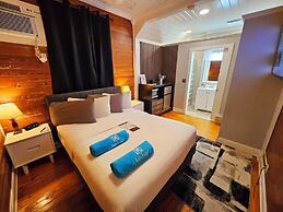 Bishop Hotel Key West