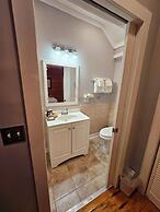 Bishop Hotel Key West