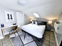 Bishop Hotel Key West