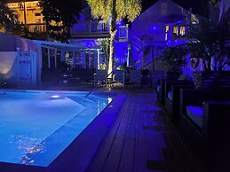 Bishop Hotel Key West