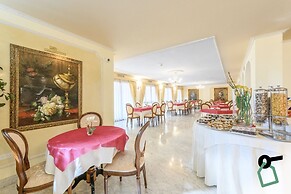 HOTIDAY Room Collection - Olbia Porto