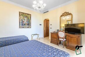 HOTIDAY Room Collection - Olbia Porto