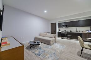 Bayfront Park Views Studio