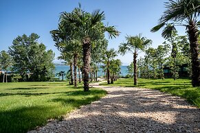 Charming Green and Blue Villa by Wonderful Italy