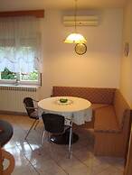 Marija - Olive Garden - A1