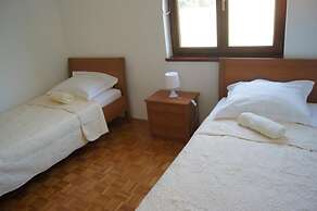 Gianna - Beachfront - H