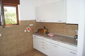 Gianna - Beachfront - H