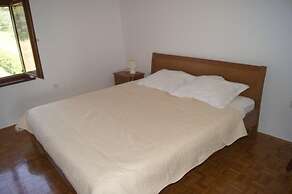 Gianna - Beachfront - H