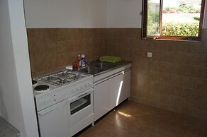 Gianna - Beachfront - H