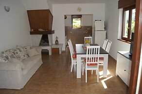 Gianna - Beachfront - H