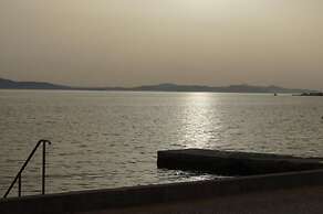 Gianna - Beachfront - H