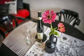 Arc - 5 M From Beach - A3 Red