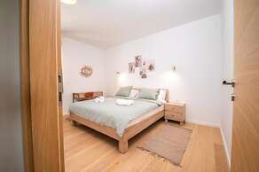 Vrsi Beautiful Apartments With Pool - A2