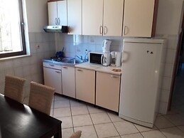 Damir - Free Parking & BBQ - A2
