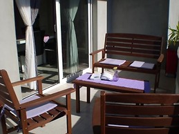 Mit - 100m to the sea - A4 Purple