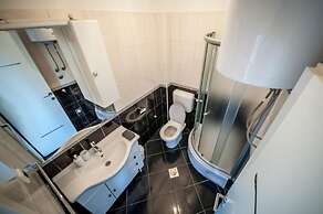 Mit - 100m to the sea - A4 Purple