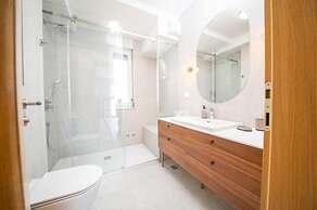 Vrsi Beautiful Apartments With Pool - A1