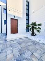 Vrsi Beautiful Apartments With Pool - A1