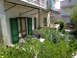 Brane - 150m From sea - SA2