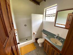 Sea Cliff Eco-Cottages & Gin Distillery