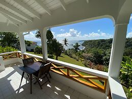 Sea Cliff Eco-Cottages & Gin Distillery