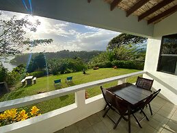 Sea Cliff Eco-Cottages & Gin Distillery