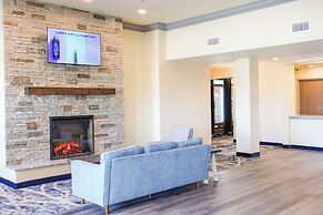 Iron Creek Inn & Suites