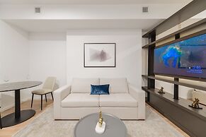 Bayside Luxury Studio Near Bayfront Park