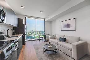 Bayside Luxury Studio Near Bayfront Park