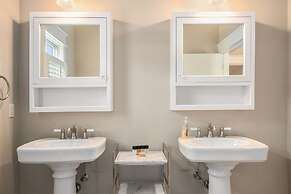 Family-Friendly 3BR Condo Grand Haven 27