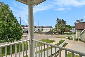 Family-Friendly 3BR Condo Grand Haven 27