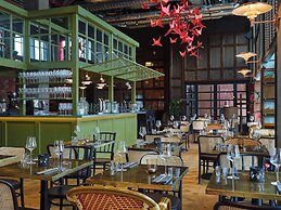 25hours Hotel Paper Island