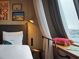 25hours Hotel Paper Island