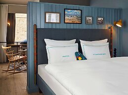 25hours Hotel Paper Island