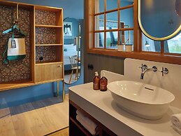 25hours Hotel Paper Island