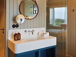 25hours Hotel Paper Island