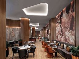 Mövenpick Living Istanbul Saklivadi