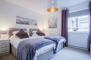 Luxurious Apartment Charlton Mews - 2 Bed - Tenby