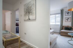 Luxurious Apartment Charlton Mews - 2 Bed - Tenby