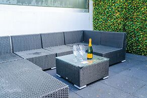 Luxurious Apartment Charlton Mews - 2 Bed - Tenby