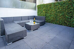 Luxurious Apartment Charlton Mews - 2 Bed - Tenby