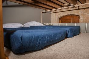 Waterfront 2BDR Condo in Grand Haven 110