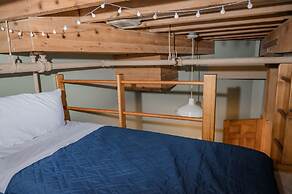 Waterfront 2BDR Condo in Grand Haven 110