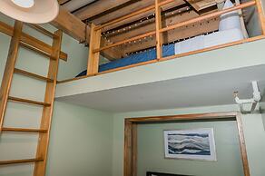 Waterfront 2BDR Condo in Grand Haven 110